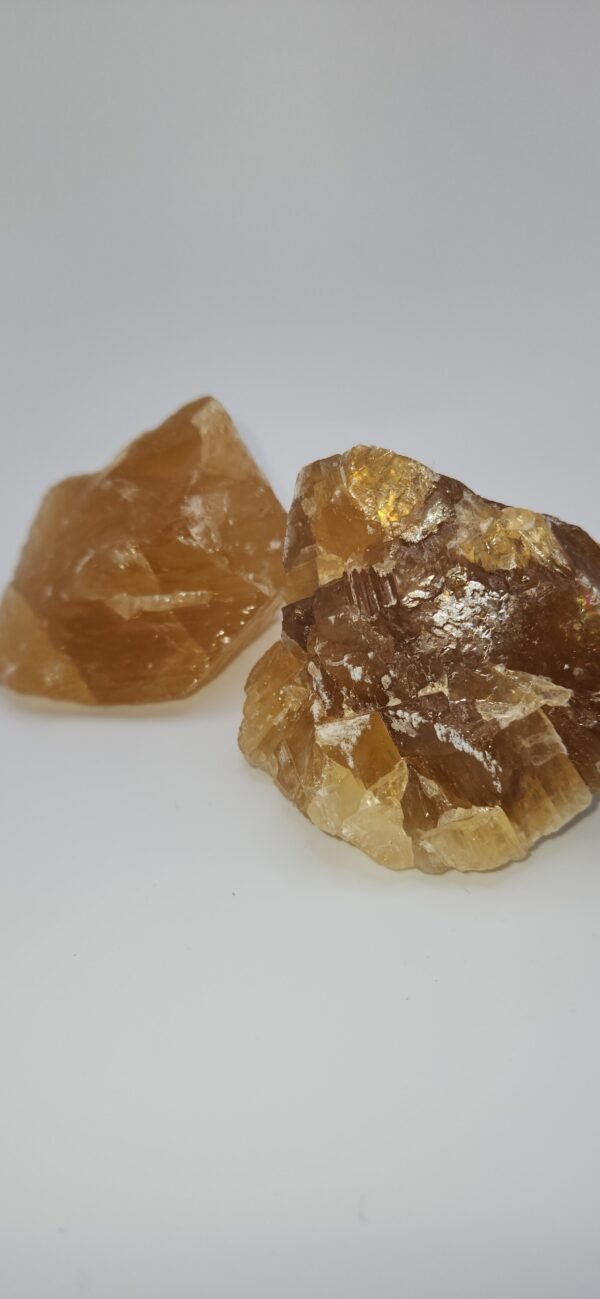 CALCITE:CALC - C - Chnk - Image 3