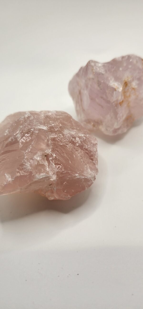 QUARTZ - BULK:Rose QTZ - Chunks (M) - Image 2