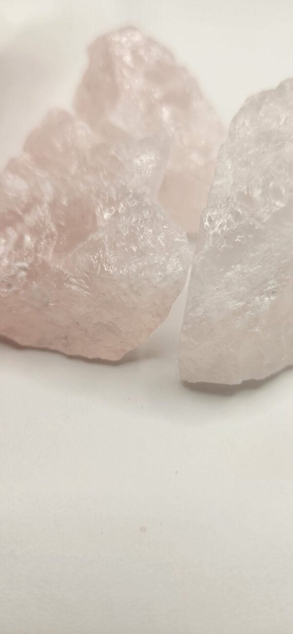 QUARTZ:Rose QTZ - Chunk (S) - Image 2
