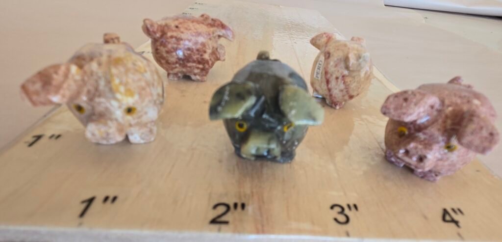 Soapstone 3 Legged Pig Bag of 10