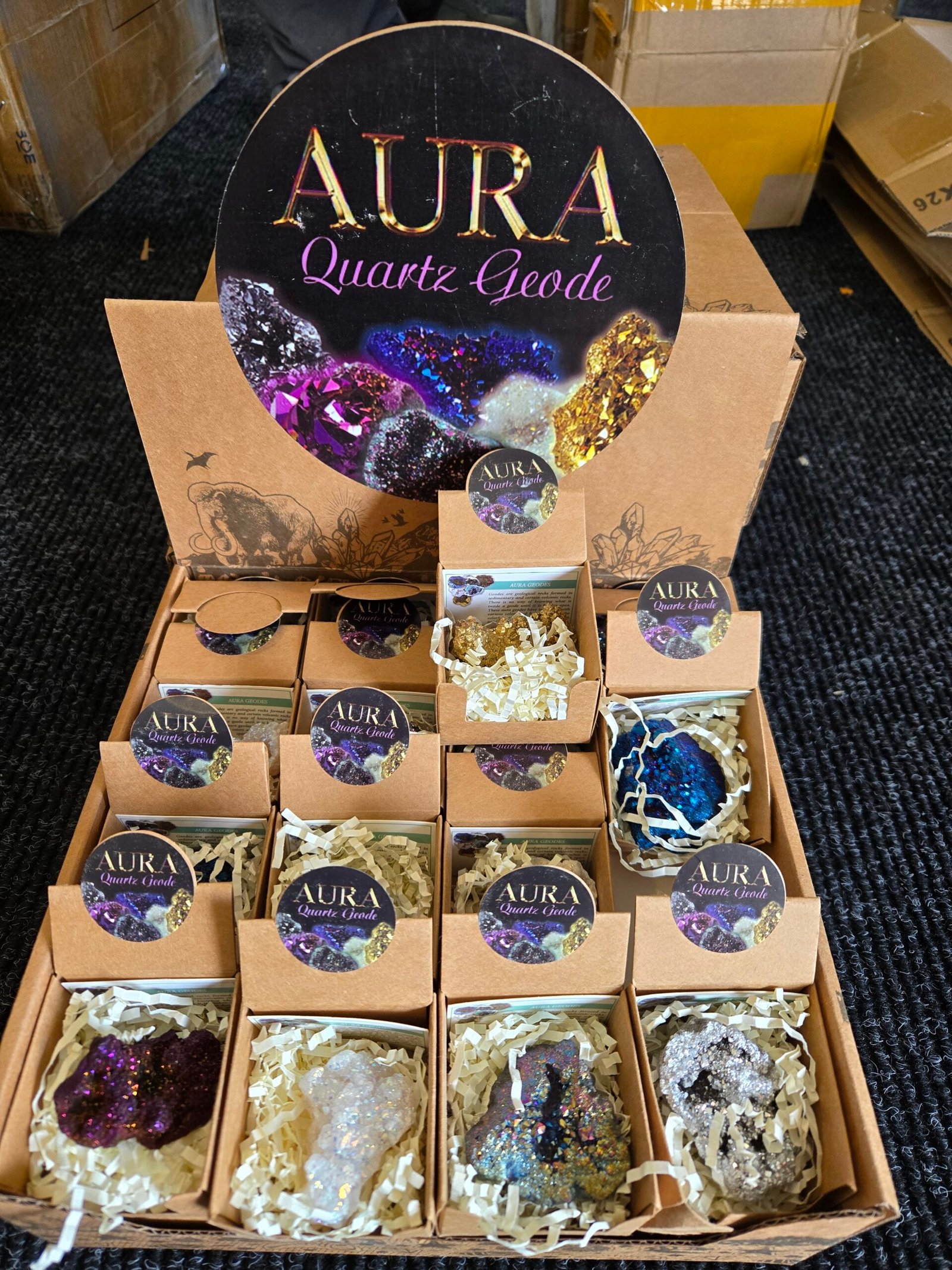 Pop-up Box Aura Quartz Geodes 32pc