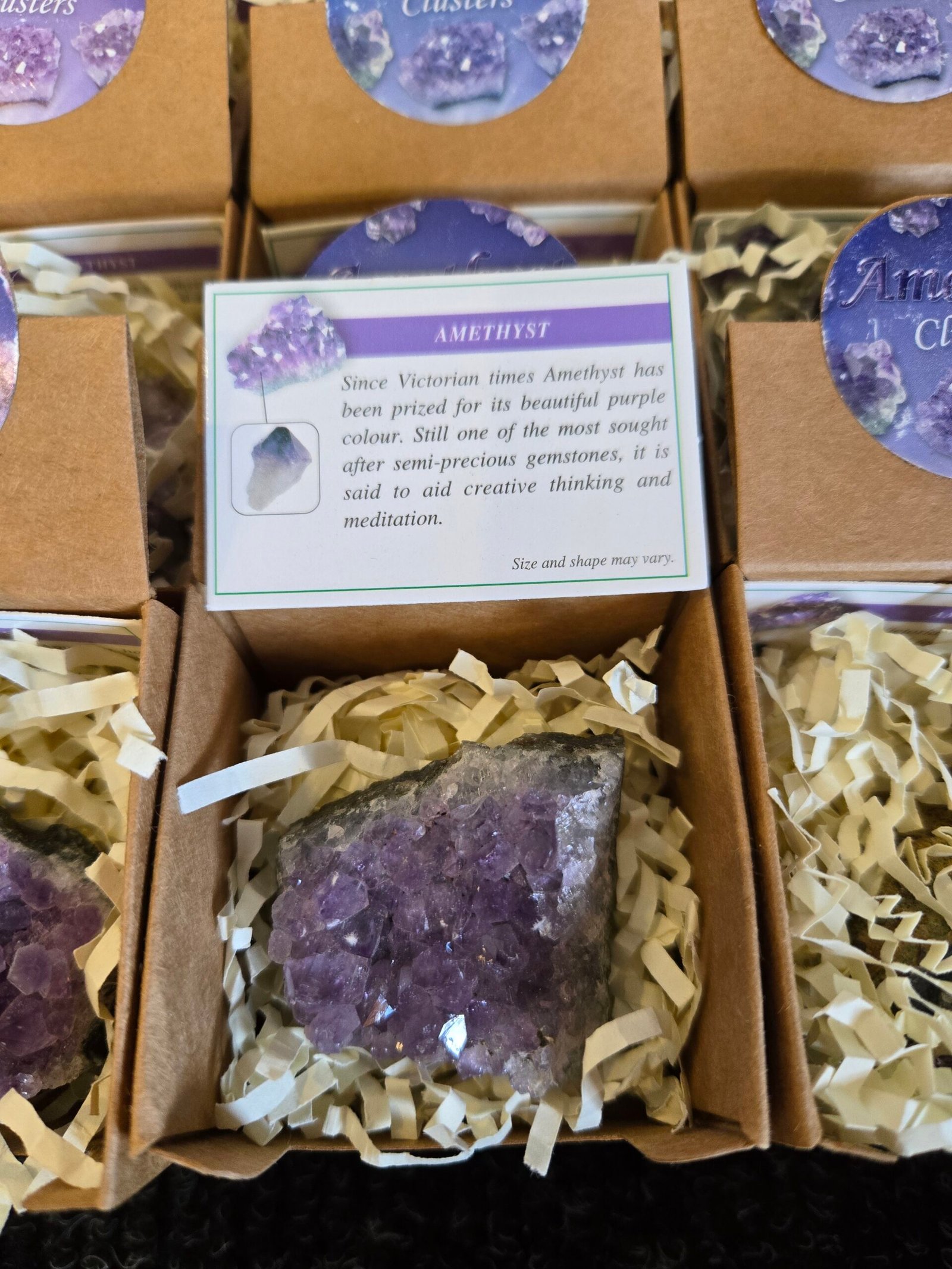 Pop-up Box Amethyst Custers 32pc